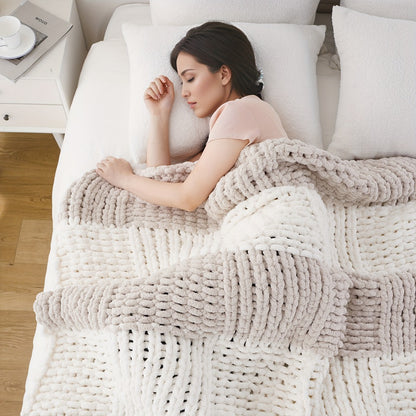Chunky Chenille Cable Knit Throw Blanket – 350-400gsm Soft Warm Crochet Throw for Sofa, Bed & Couch, Vintage Patchwork, 14 Colors