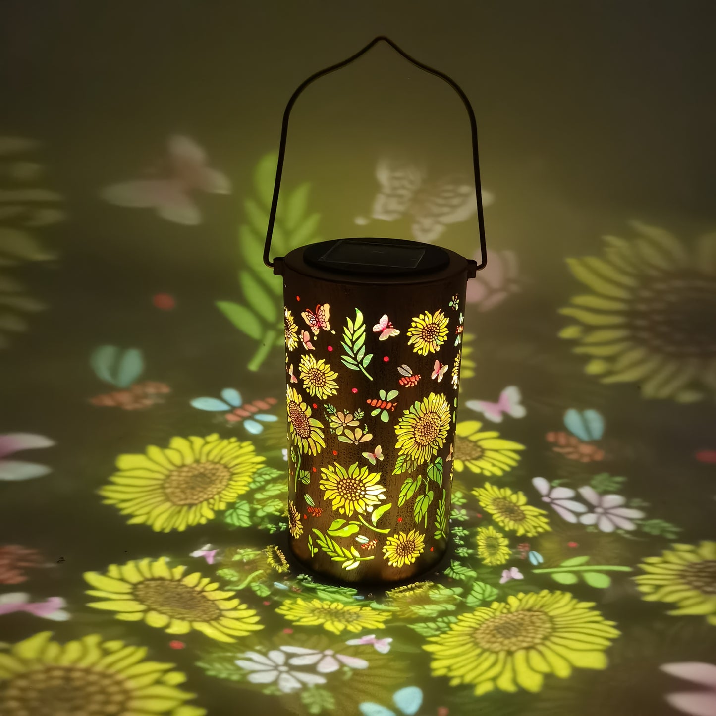 Solar Garden Lantern Outdoor IP65 Waterproof, Hummingbird Butterfly Sunflower Decorative Stake Light, Hand-Painted Solar Powered Yard Patio Porch Decor, Gift for Mom Grandma, Christmas Garden Decoration