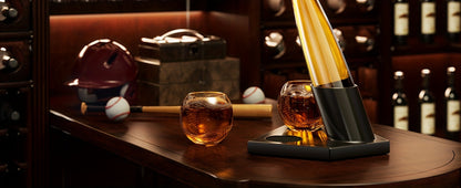 Baseball Bat Whiskey Decanter Set with 2 Glasses – 20oz Liquor Decanter Gift Set for Men, Dad, Boyfriend, Coach
