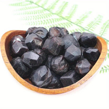 Natural Red Garnet Crystal Rough Stone – Raw Unpolished Mineral Specimen for Home Decor, Crystal Healing, Feng Shui Display & Collector Gift, Genuine Gemstone Rock