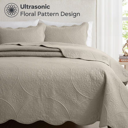Quilted Bedspread Set 3 Piece – Soft Floral Coverlet with Pillow Shams, Lightweight Breathable Quilt for Bedroom & Guest Room, All Season Bed Cover