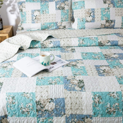 Floral Quilt Set Lightweight Bedspread Coverlet 2 or 3-Piece, All Season Hypoallergenic Breathable Paisley Patchwork Print Quilt for Bedroom Guest Room Dorm RV Cabin, Twin Queen King, Shabby Chic