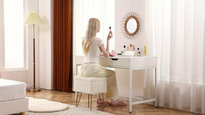 Faux Fur Storage Ottoman Stool – Soft Furry Vanity Seat with Storage, 4 Metal Legs & Non-Slip Feet – Cute Modern Multi-Function Chair for Bedroom, Vanity & Living Room