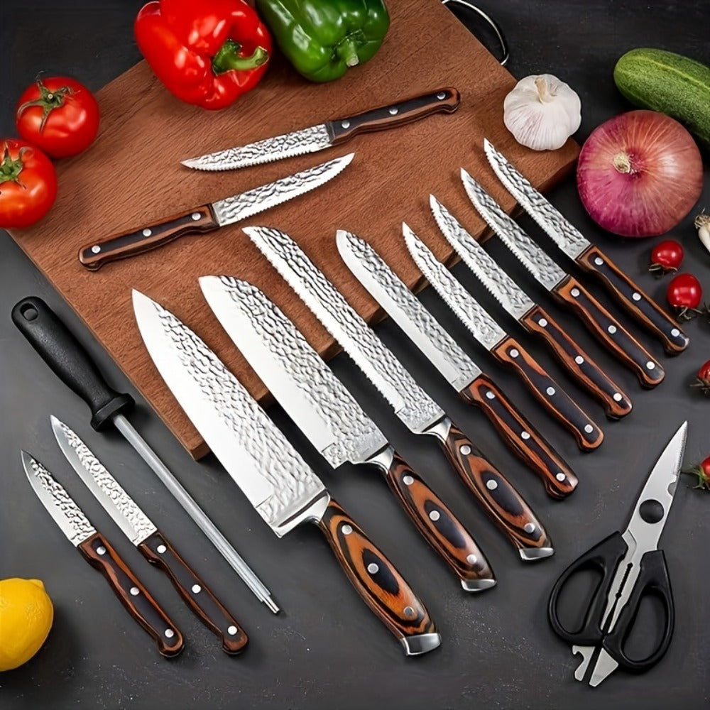 Kitchen Knife Set 15 Piece – Chef Knife Block Set with Self-Sharpening Wooden Block, Steak Knives & Hammered Stainless Steel Blades, Perfect Gift for Home Cooks & Men