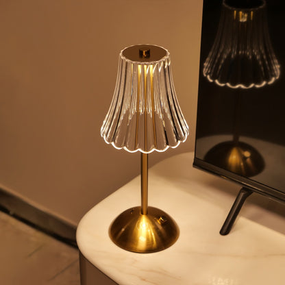 LED Retro Metal Table Lamp for Bedroom, Nordic Bedside Night Light with USB Charging, Warm Atmosphere Desk Lamp for Living Room Reading