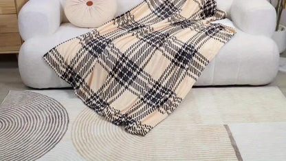 Purple Leopard Flannel Throw Blanket - Luxury Plush Soft Warm Cozy Blanket for Sofa Bed Car Camping Travel, All-Season Gift Blanket for Women