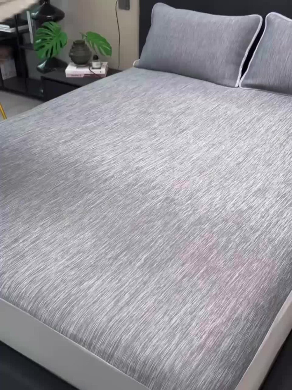 Cooling Blanket for Summer – Breathable Lightweight Throw with Soundwave Embossed Striped Design, 100% Polyester Machine Washable Blanket & Shawl for Bed, Sofa & Travel (Multiple Colors & Sizes)