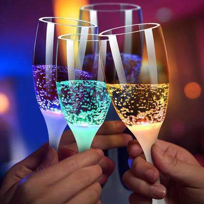 LED Glasses Set of 6 Light Up Drinkware, Glowing Champagne Flutes & Cocktail Cups with Sparkling Light Effect for Parties, Bars, Nightclubs, Weddings & Christmas Celebrations