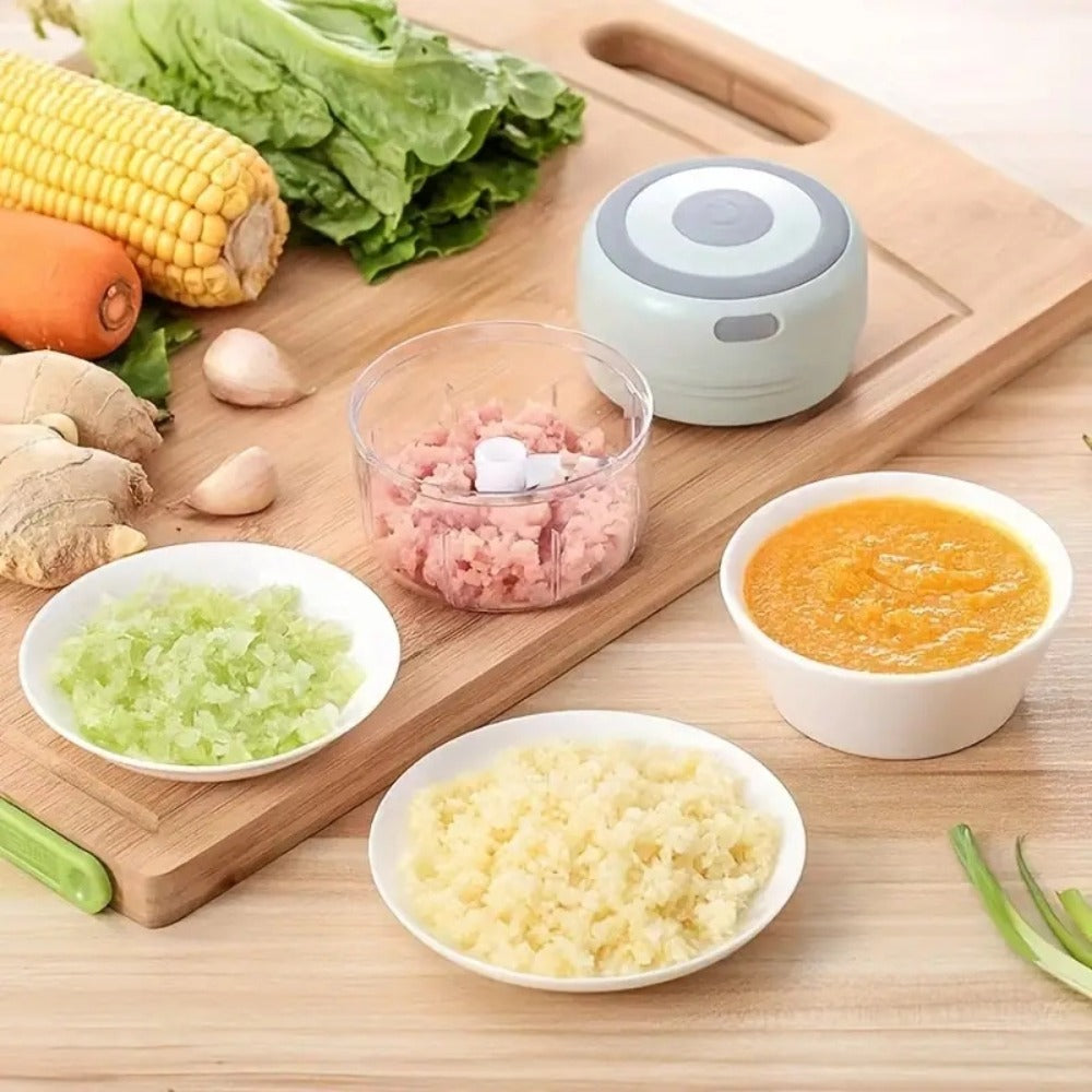 Electric Food Chopper Mini Garlic Crusher USB Rechargeable Meat Grinder 3.38oz 8.45oz Portable Wireless Kitchen Tool