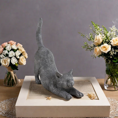 Yoga Cat Statue Hand-Painted Stretching Cat Figurine Grey Resin Decorative Sculpture for Home Office Garden Indoor Outdoor Decor Cat Lover Gift High-Quality Finish Stylish Ornament