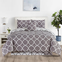 Quatrefoil Grey