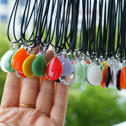 Crystal Pendant Necklace Set 40-Pack – Multicolor Water Droplet Artificial Crystal Pendants with Faux Leather Cord, Fashionable Chic Jewelry for Festival, Party & Everyday Wear, Gift Idea