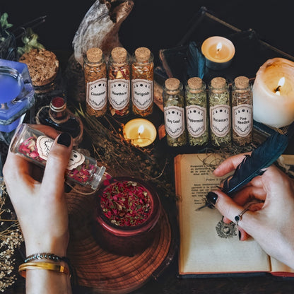 43-Piece Dried Herbs & Flowers Witch Ritual Kit – Sachet Supplies Set with Crystal Spoon, Black Feather & Bell for Pagan Spells, Candle Making, Soap, Wedding Decor