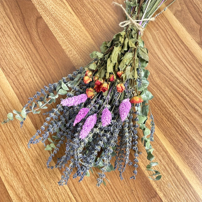 Dried Lavender Bouquet 65 Stems with Eucalyptus Dried Rose Bunny Tails Lilac Pink Purple Flowers for Vase, Fragrant Wedding Decoration Home Decor Spring Gift for Her