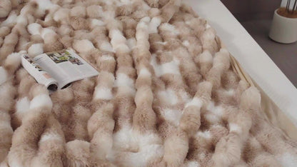 Faux Rabbit Fur Fluffy Blanket – Thick Warm Soft Plush Throw for Bed & Living Room, Luxury Furry Blanket, 8 Colors, 4 Sizes