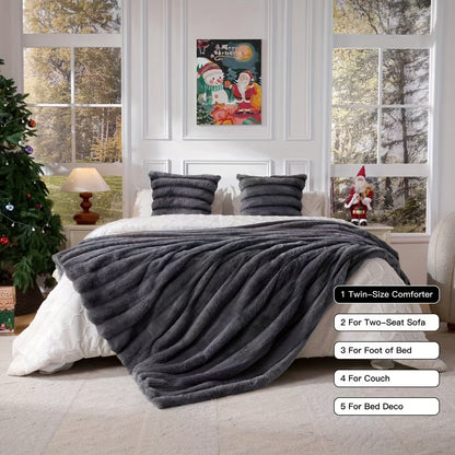 Double-Layer Faux Rabbit Fleece Blanket – 450-500gsm Thickened Soft Warm Throw for Bed, Couch & Travel, All Season, 3 Colors, 5 Sizes